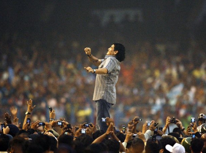 Bradford brings Maradona to India 
